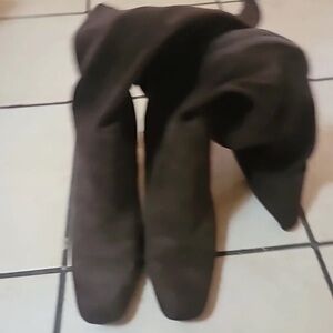 Isaac Mizrahi Brown Suede Heeled Boots